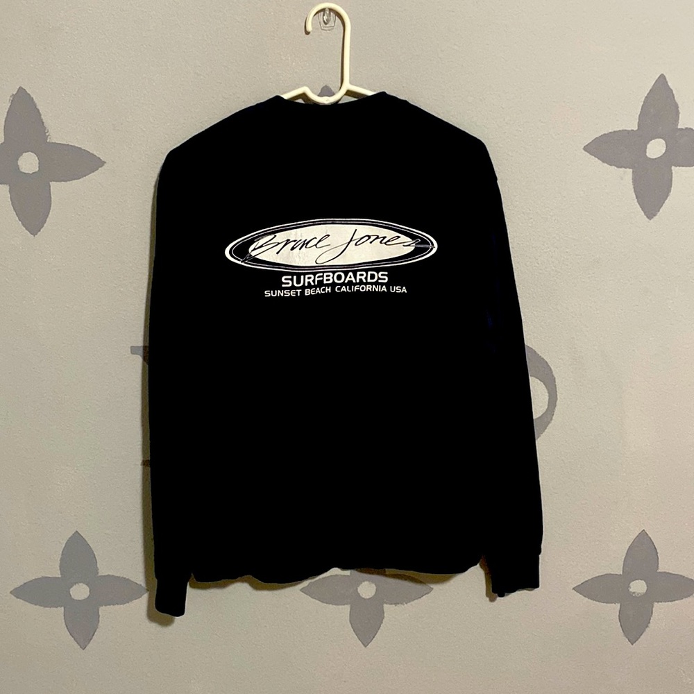 Black long sleeve Bruce jones cali
